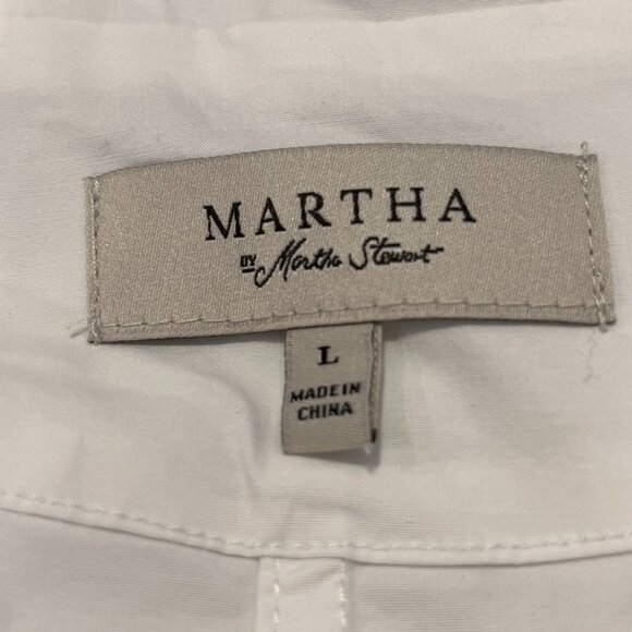 Martha Stewart Stretch Poplin Blouse with Split V-Neck - Picture 7 of 7